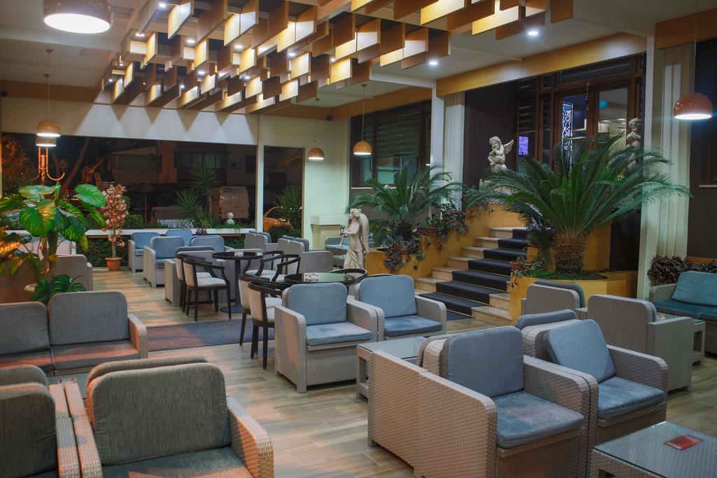 Grand Hotel 엘바산 외부 사진