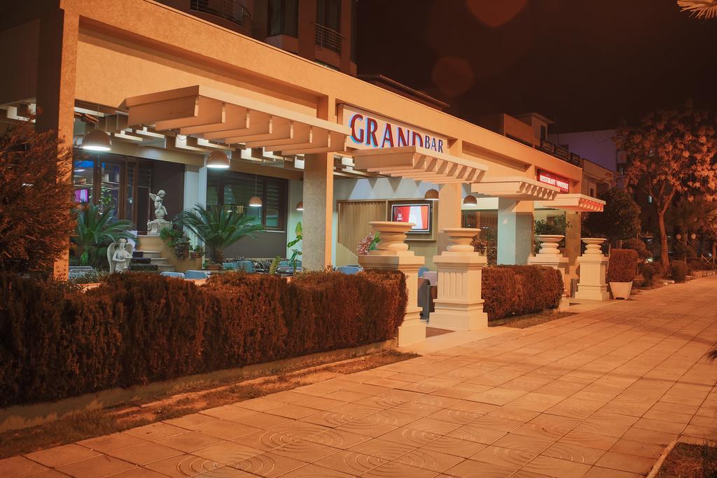 Grand Hotel 엘바산 외부 사진