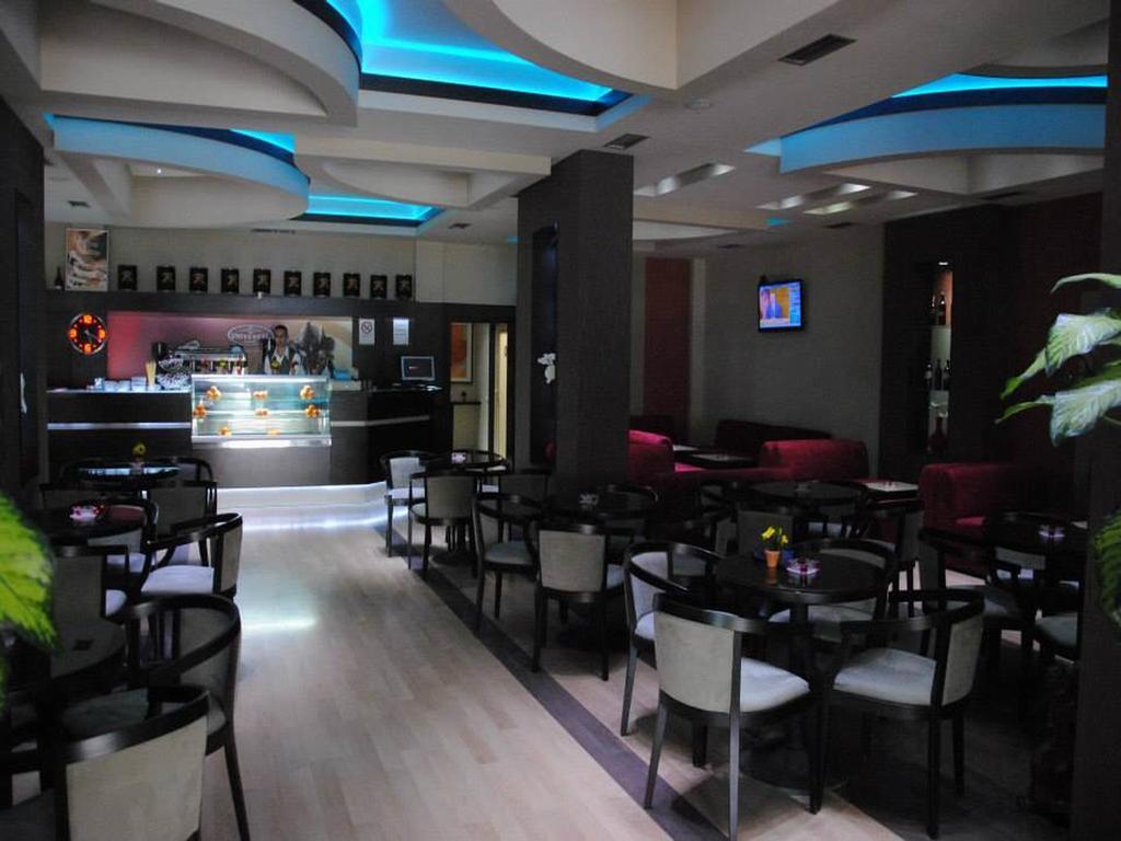 Grand Hotel 엘바산 외부 사진