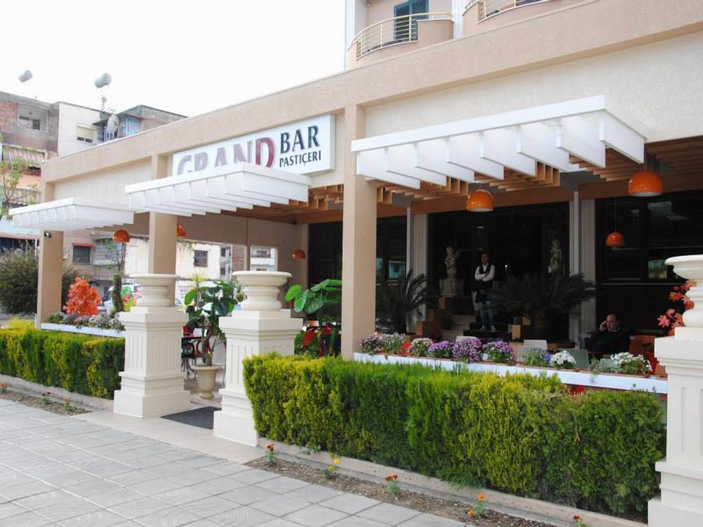 Grand Hotel 엘바산 외부 사진
